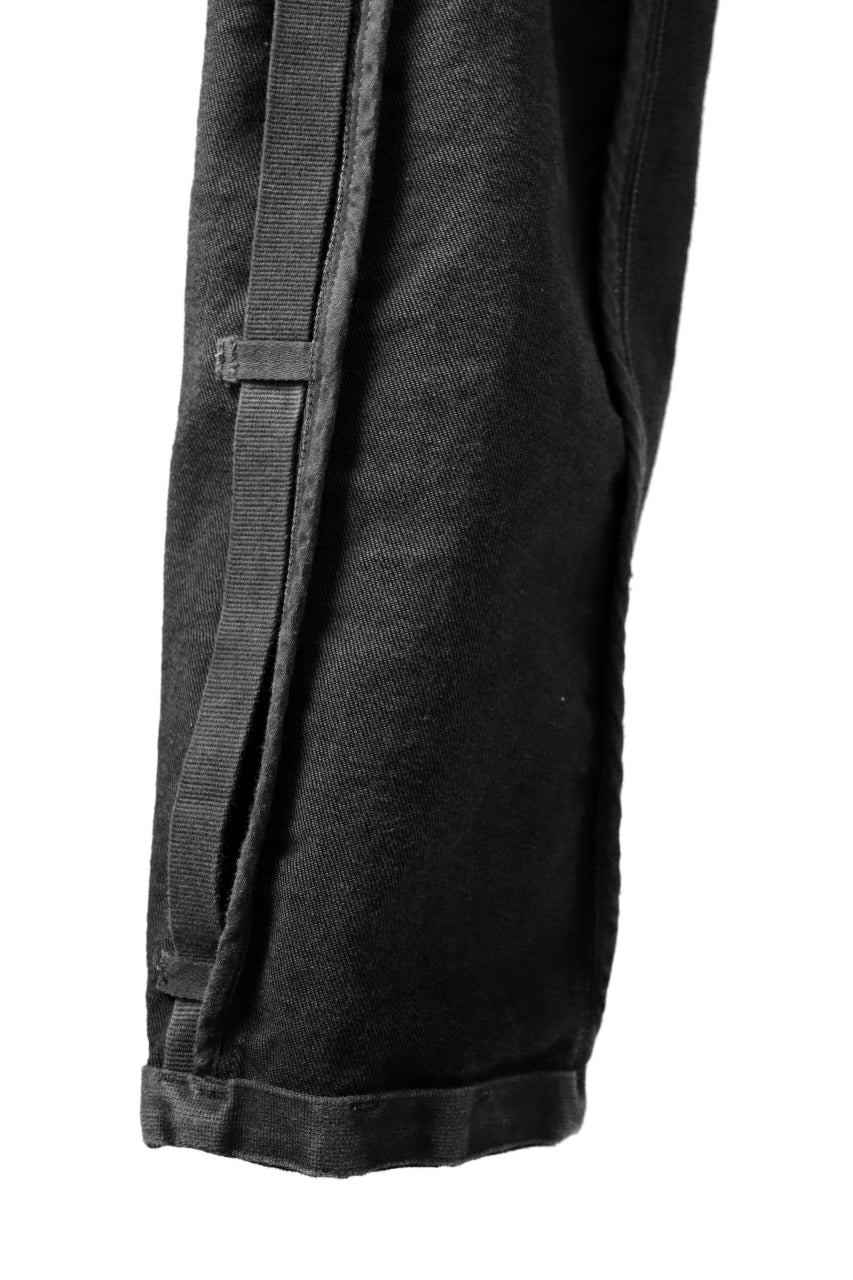 Load image into Gallery viewer, BORIS BIDJAN SABERI LOW CROTCH PANTS / RESIN DYED "P28.4-F1603K" (BLACK)