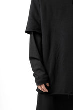 Load image into Gallery viewer, FIRST AID TO THE INJURED LAYERED SLEEVE TOPS / FRENCH TERRY + JERSEY (BLACK)
