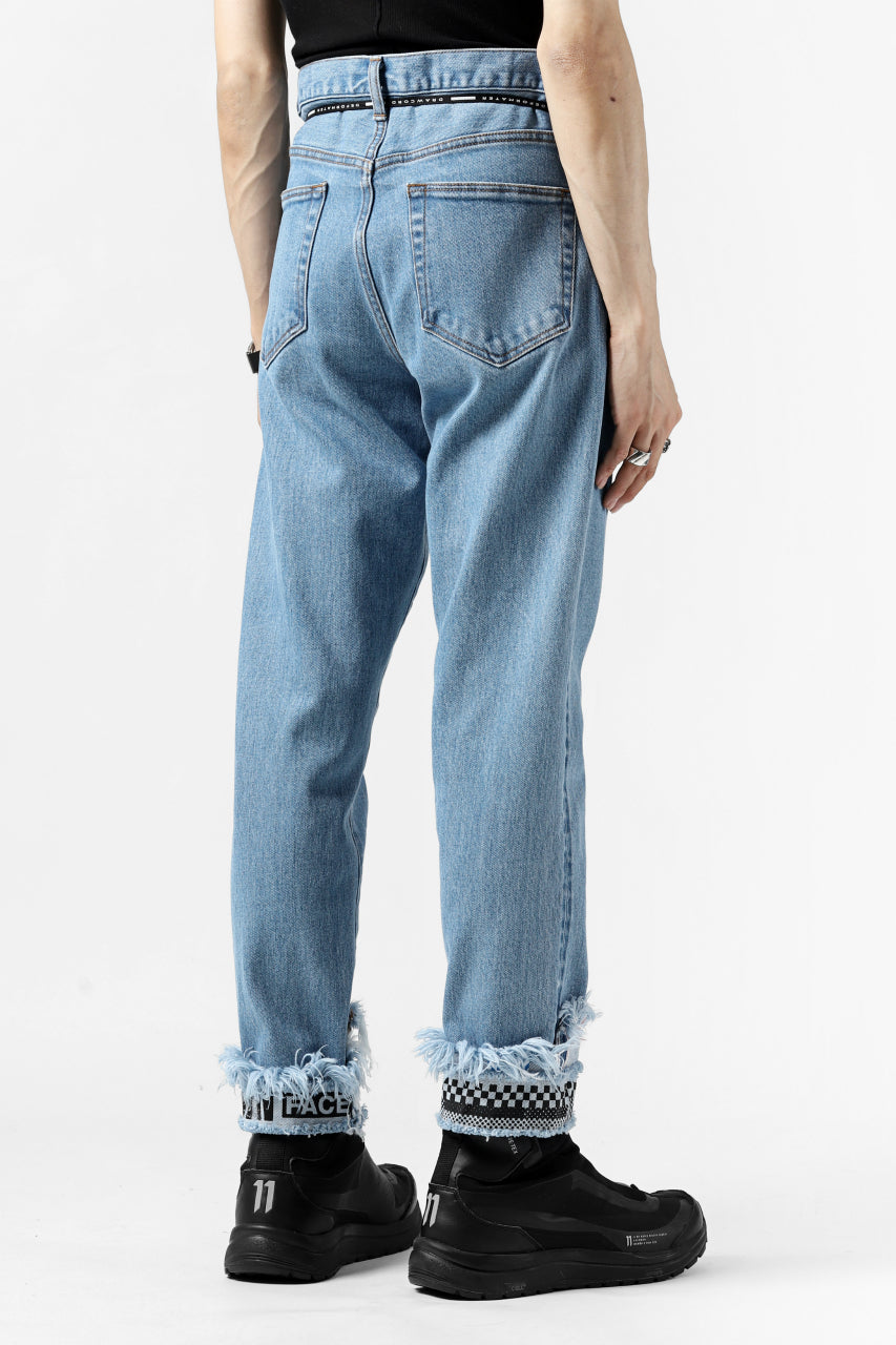 Load image into Gallery viewer, FACETASM CROPPED PRINT DENIM PANTS (INDIGO)