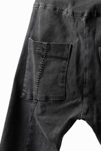 画像をギャラリービューアに読み込む, thomkrom OVER LOCKED SKINNY TROUSERS /  FADE STRETCH DENIM (LIGHT GREY)