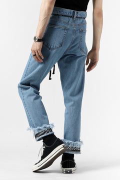 Load image into Gallery viewer, FACETASM CROPPED PRINT DENIM PANTS (INDIGO)