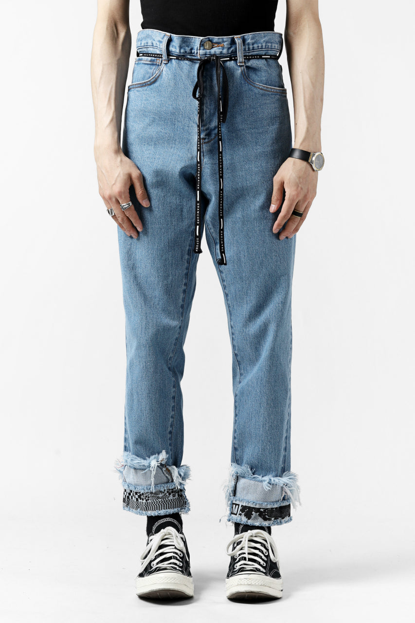 Load image into Gallery viewer, FACETASM CROPPED PRINT DENIM PANTS (INDIGO)