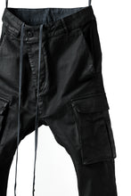 画像をギャラリービューアに読み込む, 11 BY BORIS BIDJAN SABERI CARGO POCKET PANTS / PIGMENT DYED "P21B-F-1481" (DARK BLUE)
