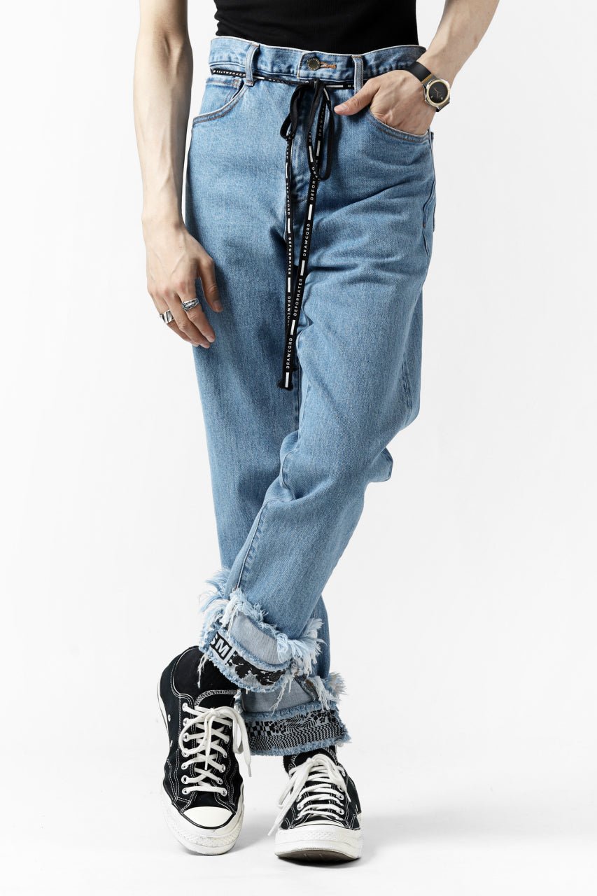 Load image into Gallery viewer, FACETASM CROPPED PRINT DENIM PANTS (INDIGO)