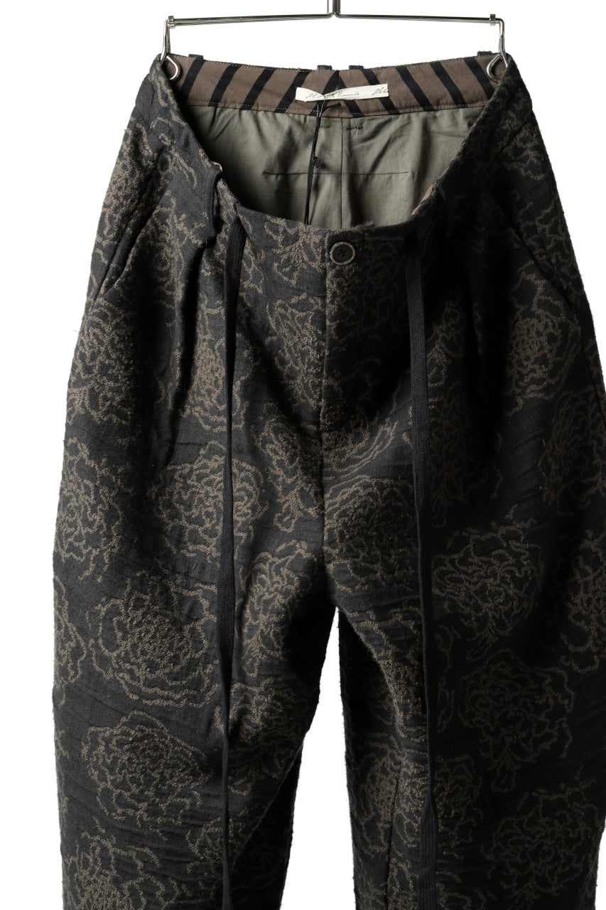 画像をギャラリービューアに読み込む, Aleksandr Manamis Loose Cropped Pant  / Jacquard (BLACK BROWN)