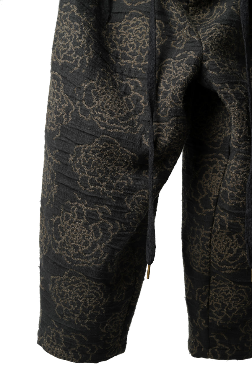 画像をギャラリービューアに読み込む, Aleksandr Manamis Loose Cropped Pant  / Jacquard (BLACK BROWN)