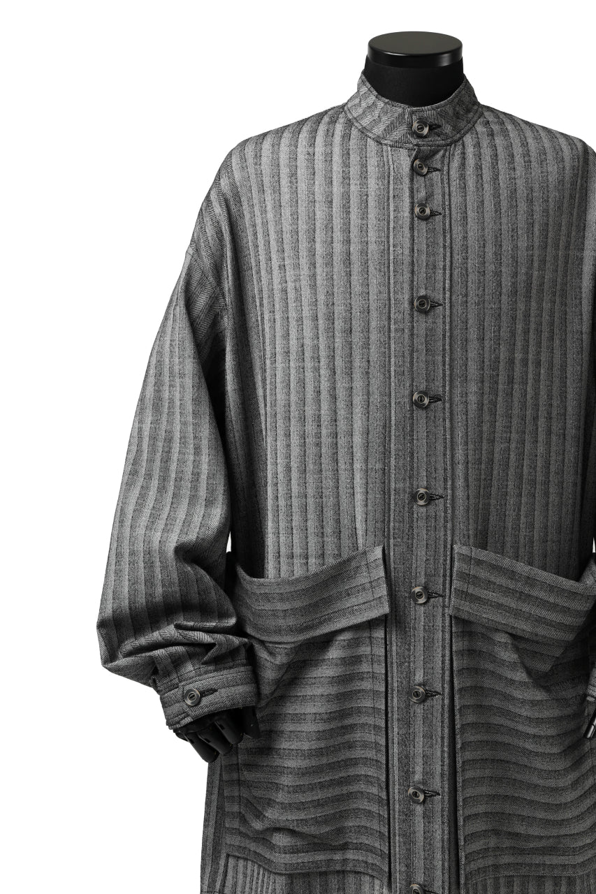 画像をギャラリービューアに読み込む, SOSNOVSKA exclusive FLYING DOWN SHIRT COAT (GREY STRIPE)