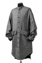 画像をギャラリービューアに読み込む, SOSNOVSKA exclusive FLYING DOWN SHIRT COAT (GREY STRIPE)