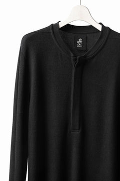 画像をギャラリービューアに読み込む, thomkrom HENRY NECK SWEATER TOPS / OVERLOCK STITCHED (BLACK)