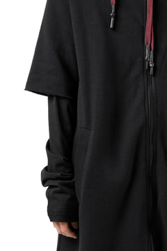 Load image into Gallery viewer, FIRST AID TO THE INJURED HOODY LAYERED SLEEVE ZIP PARKA / FRENCH TERRY + JERSEY (BLACK)