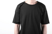 Load image into Gallery viewer, FIRST AID TO THE INJURED BANDER T-SHIRT / SINGLE JERSEY (BLACK)
