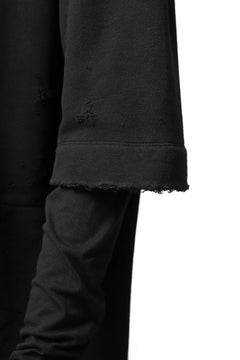 画像をギャラリービューアに読み込む, A.F ARTEFACT "FRAYED" DAMAGE LAYERED SWEATER TOPS (BLACK)