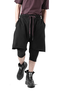 Load image into Gallery viewer, FIRST AID TO THE INJURED LAYERED SHORT PANTS / FRENCH TERRY + JERSEY (BLACK)