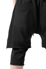 Load image into Gallery viewer, FIRST AID TO THE INJURED LAYERED SHORT PANTS / FRENCH TERRY + JERSEY (BLACK)
