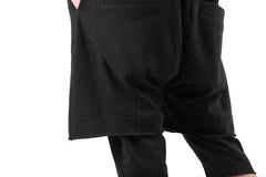 Load image into Gallery viewer, FIRST AID TO THE INJURED LAYERED SHORT PANTS / FRENCH TERRY + JERSEY (BLACK)