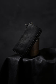 Load image into Gallery viewer, ISAMU KATAYAMA BACKLASH exclusive ROUND FASTNER WALLET / DOUBLE-SHOULDER OBJECT DYED (BLACK)