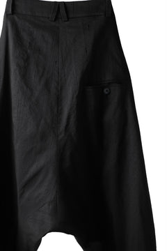 画像をギャラリービューアに読み込む, SOSNOVSKA exclusive NARROW CLOWN PANTS / SCRATCHED SILK (BLACK)