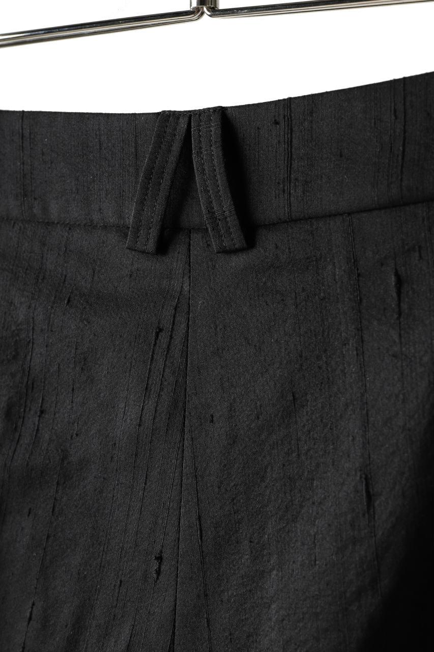 画像をギャラリービューアに読み込む, SOSNOVSKA exclusive NARROW CLOWN PANTS / SCRATCHED SILK (BLACK)