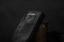 Load image into Gallery viewer, ISAMU KATAYAMA BACKLASH exclusive ROUND FASTNER WALLET / DOUBLE-SHOULDER OBJECT DYED (BLACK)