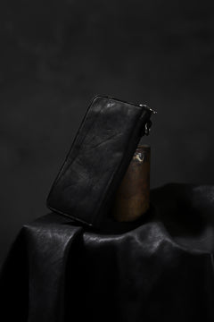 Load image into Gallery viewer, ISAMU KATAYAMA BACKLASH exclusive ROUND FASTNER WALLET / DOUBLE-SHOULDER OBJECT DYED (BLACK)