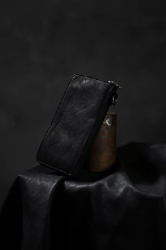 Load image into Gallery viewer, ISAMU KATAYAMA BACKLASH exclusive ROUND FASTNER WALLET / DOUBLE-SHOULDER OBJECT DYED (BLACK)