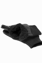 画像をギャラリービューアに読み込む, thomkrom FINGER OUT GLOVES / BOA FLEECY JERSEY (BLACK)