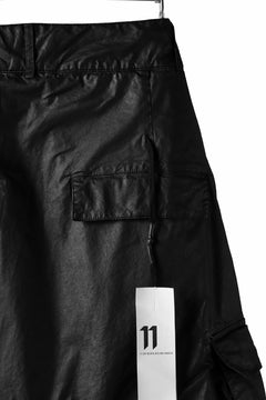 画像をギャラリービューアに読み込む, 11 BY BORIS BIDJAN SABERI CARGO POCKET SHORTS "P20-F1482" (STRETCH COTTON / BLACK COATED)