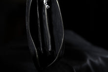 Load image into Gallery viewer, ISAMU KATAYAMA BACKLASH exclusive ROUND FASTNER WALLET / DOUBLE-SHOULDER OBJECT DYED (BLACK)