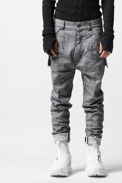 画像をギャラリービューアに読み込む, DEFORMATER.® "SPLASH" SLIM FIT JEANS WITH FLAP DETAIL / VERTICAL DENIM (ASPHALT)