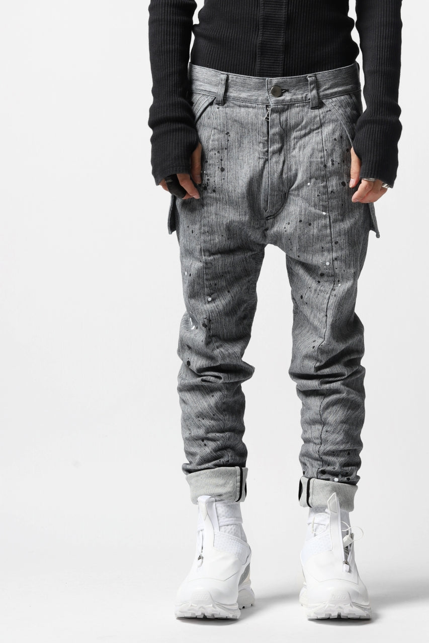 画像をギャラリービューアに読み込む, DEFORMATER.® "SPLASH" SLIM FIT JEANS WITH FLAP DETAIL / VERTICAL DENIM (ASPHALT)