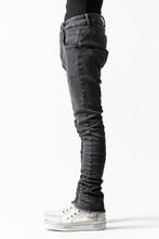 画像をギャラリービューアに読み込む, thomkrom OVER LOCKED SKINNY TROUSERS /  FADE STRETCH DENIM (LIGHT GREY)