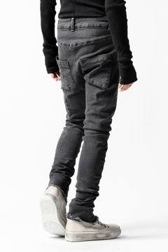 画像をギャラリービューアに読み込む, thomkrom OVER LOCKED SKINNY TROUSERS /  FADE STRETCH DENIM (LIGHT GREY)