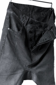 画像をギャラリービューアに読み込む, 11 BY BORIS BIDJAN SABERI LOW-DROPPED CROTCH BAGGY PANT "P4C-F-1481" (STRETCH DENIM / DIRTY GREY)