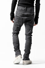 画像をギャラリービューアに読み込む, thomkrom OVER LOCKED SKINNY TROUSERS /  FADE STRETCH DENIM (LIGHT GREY)