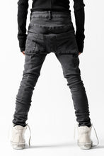 画像をギャラリービューアに読み込む, thomkrom OVER LOCKED SKINNY TROUSERS /  FADE STRETCH DENIM (LIGHT GREY)