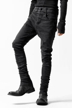 画像をギャラリービューアに読み込む, thomkrom OVER LOCKED SKINNY TROUSERS /  HYPER STRETCH DENIM (BLACK)