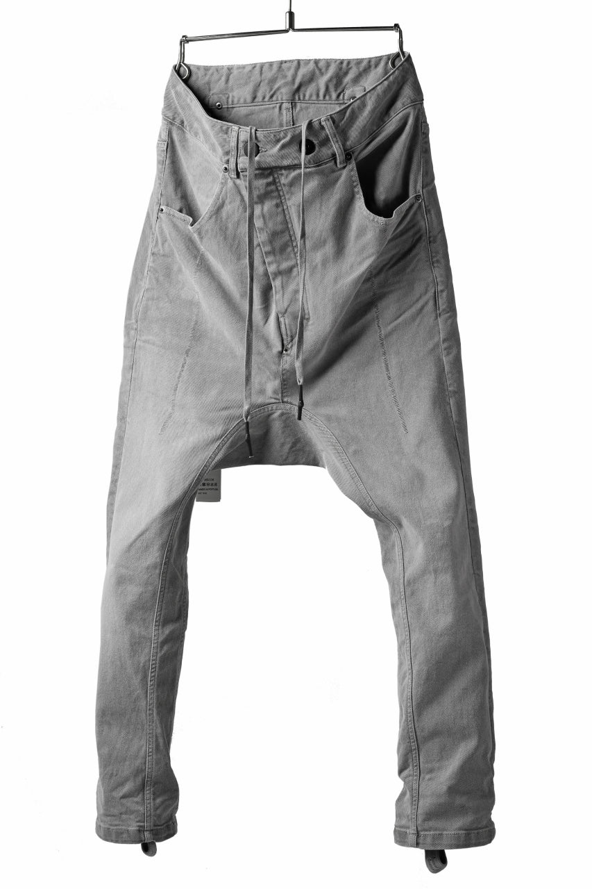 画像をギャラリービューアに読み込む, 11 BY BORIS BIDJAN SABERI LOW-DROPPED CROTCH BAGGY PANT "P4C-F-1481" (STRETCH DENIM / ICE GREY)