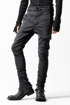 画像をギャラリービューアに読み込む, thomkrom OVER LOCKED SKINNY TROUSERS /  HYPER STRETCH DENIM (DARK GREY)
