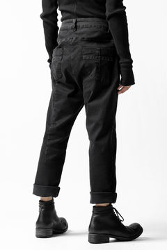 画像をギャラリービューアに読み込む, thomkrom OVER LOCK SLIM CROPPED PANTS / DAMAGE STRETCH DENIM (BLACK)
