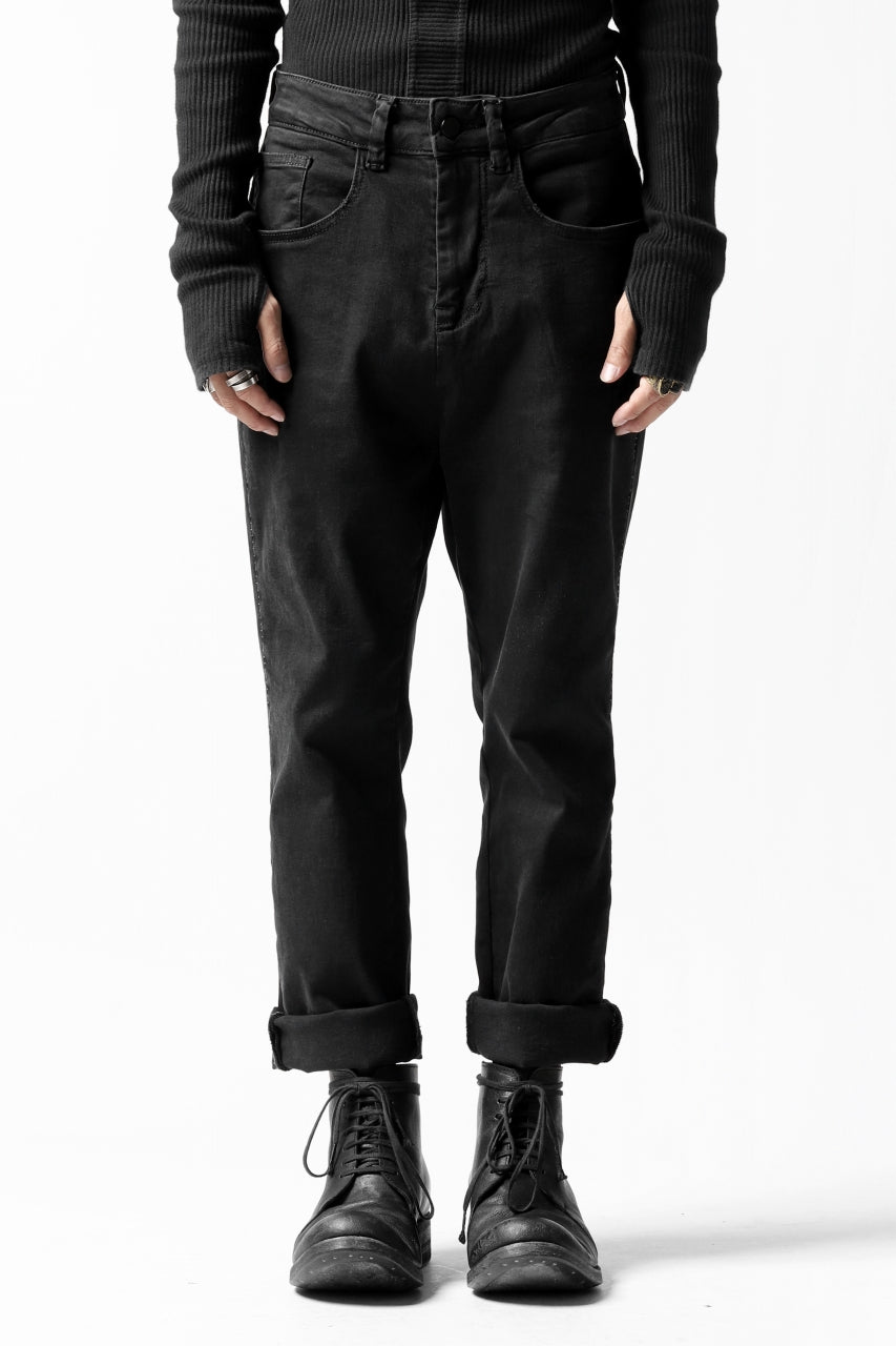 画像をギャラリービューアに読み込む, thomkrom OVER LOCK SLIM CROPPED PANTS / DAMAGE STRETCH DENIM (BLACK)