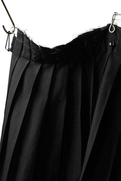 画像をギャラリービューアに読み込む, KLASICA CIGAR WRAP PLEATS SKIRT / SERGE WOOL&RAMIE (IRON)