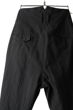 画像をギャラリービューアに読み込む, KLASICA MORROW-OCN TAPERED TROUSERS / IKAT DYED STRIPE COTTON  (CARBON)