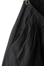 画像をギャラリービューアに読み込む, KLASICA MORROW-OCN TAPERED TROUSERS / IKAT DYED STRIPE COTTON  (CARBON)