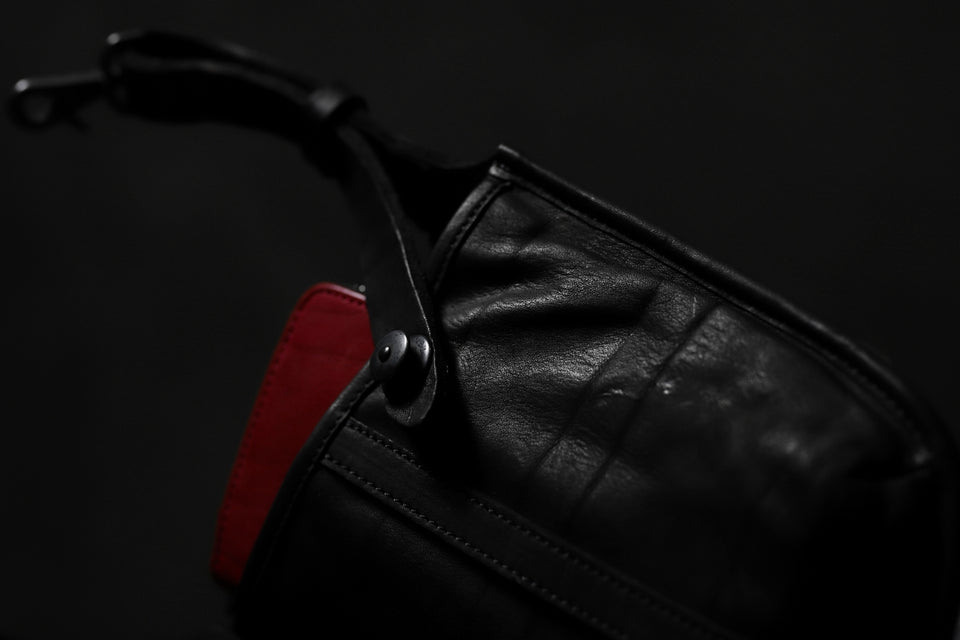 Load image into Gallery viewer, ISAMU KATAYAMA BACKLASH WAIST HANG BAG / DOUBLE-SHOULDER OBJECT DYED (BLACK)