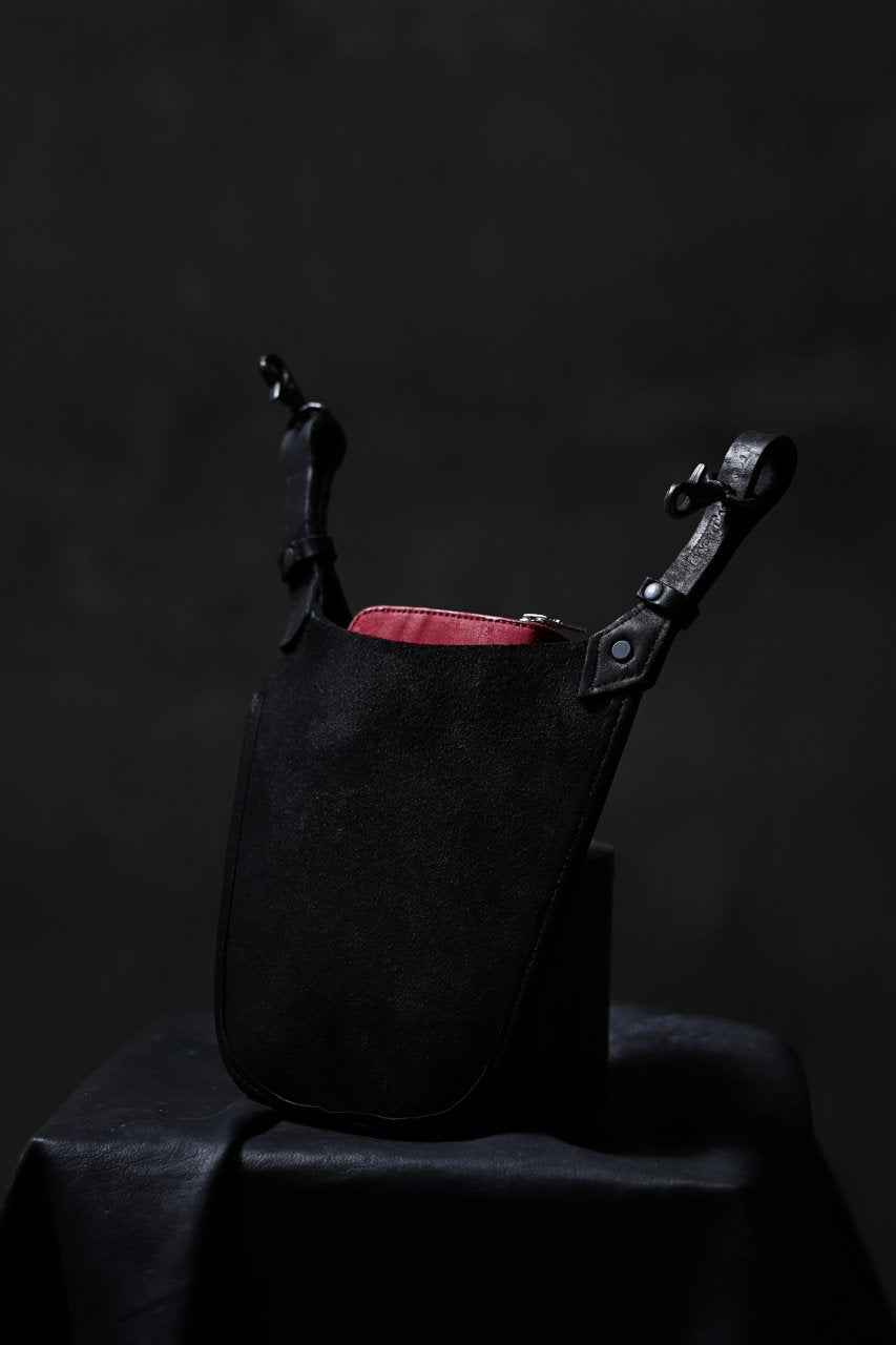 Load image into Gallery viewer, ISAMU KATAYAMA BACKLASH WAIST HANG BAG / DOUBLE-SHOULDER OBJECT DYED (BLACK)