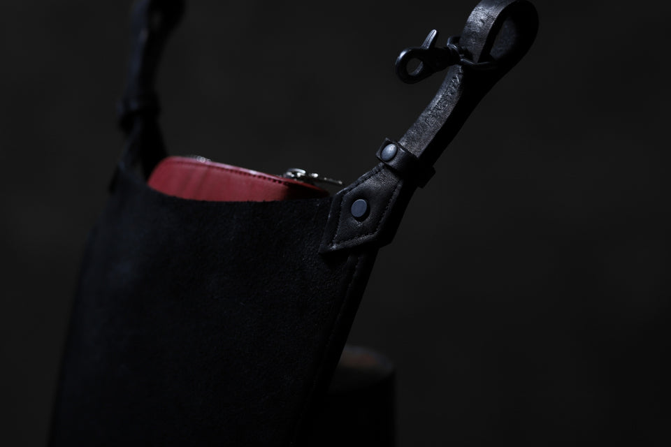 Load image into Gallery viewer, ISAMU KATAYAMA BACKLASH WAIST HANG BAG / DOUBLE-SHOULDER OBJECT DYED (BLACK)