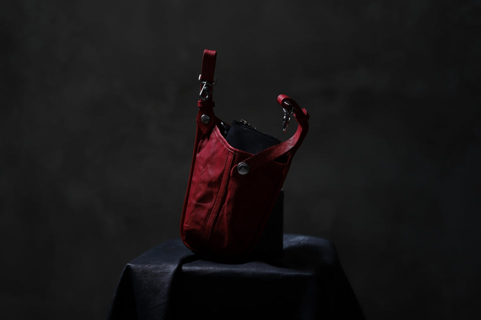 Load image into Gallery viewer, ISAMU KATAYAMA BACKLASH WAIST HANG BAG / DOUBLE-SHOULDER OBJECT DYED (RED)