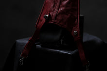 Load image into Gallery viewer, ISAMU KATAYAMA BACKLASH WAIST HANG BAG / DOUBLE-SHOULDER OBJECT DYED (RED)