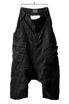 画像をギャラリービューアに読み込む, SOSNOVSKA SQUEEZED STRIPE PANTS (BLACK)