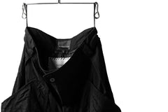 画像をギャラリービューアに読み込む, SOSNOVSKA SQUEEZED STRIPE PANTS (BLACK)
